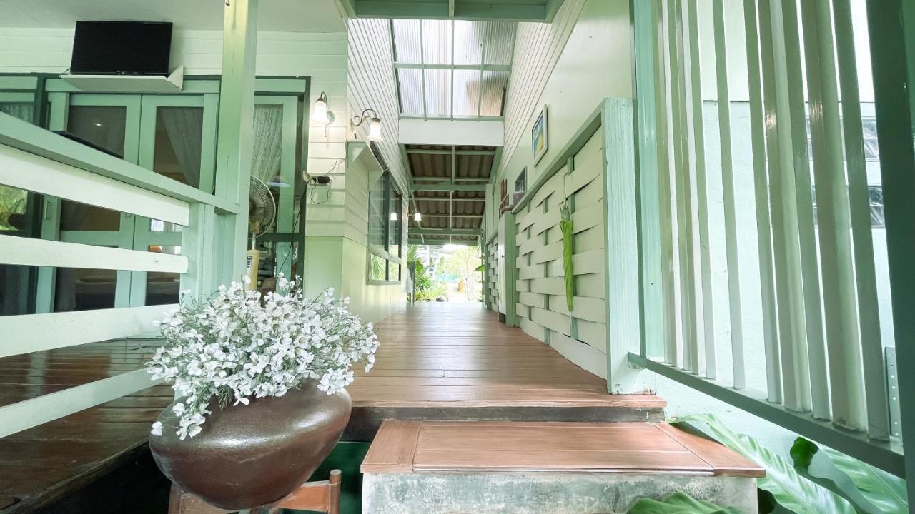 Vila Rimsira Chumphon Exteriér fotografie