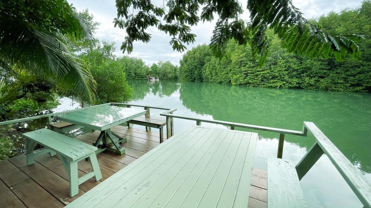 Vila Rimsira Chumphon Exteriér fotografie