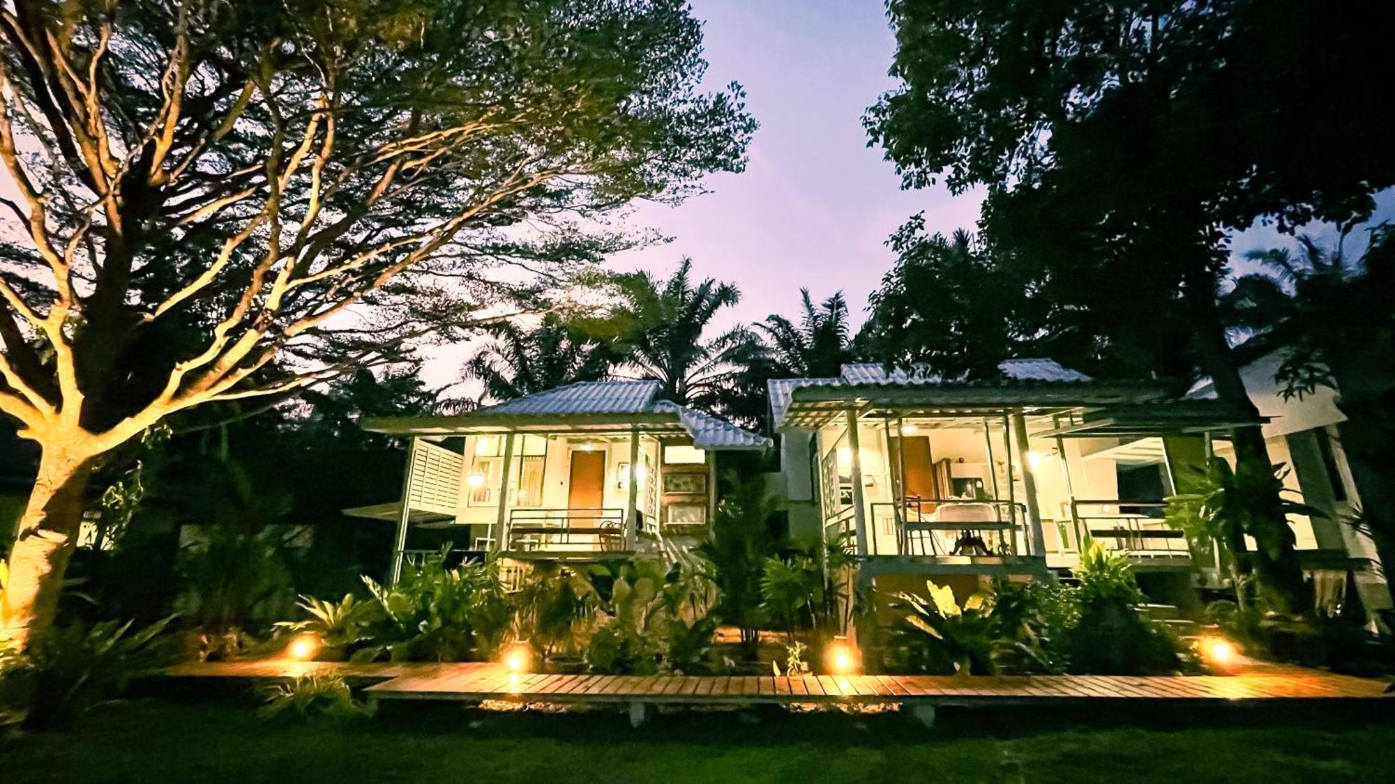 Vila Rimsira Chumphon Exteriér fotografie